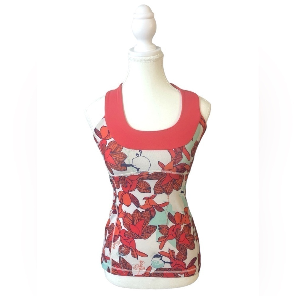 Lululemon - Scoop Neck Tank